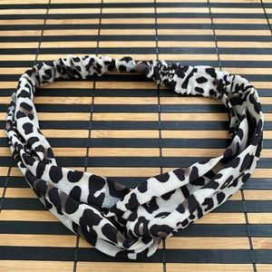New leopard print knotted headband